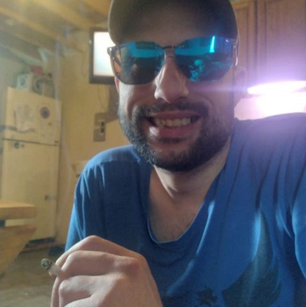 Meet your Posher, Reggie